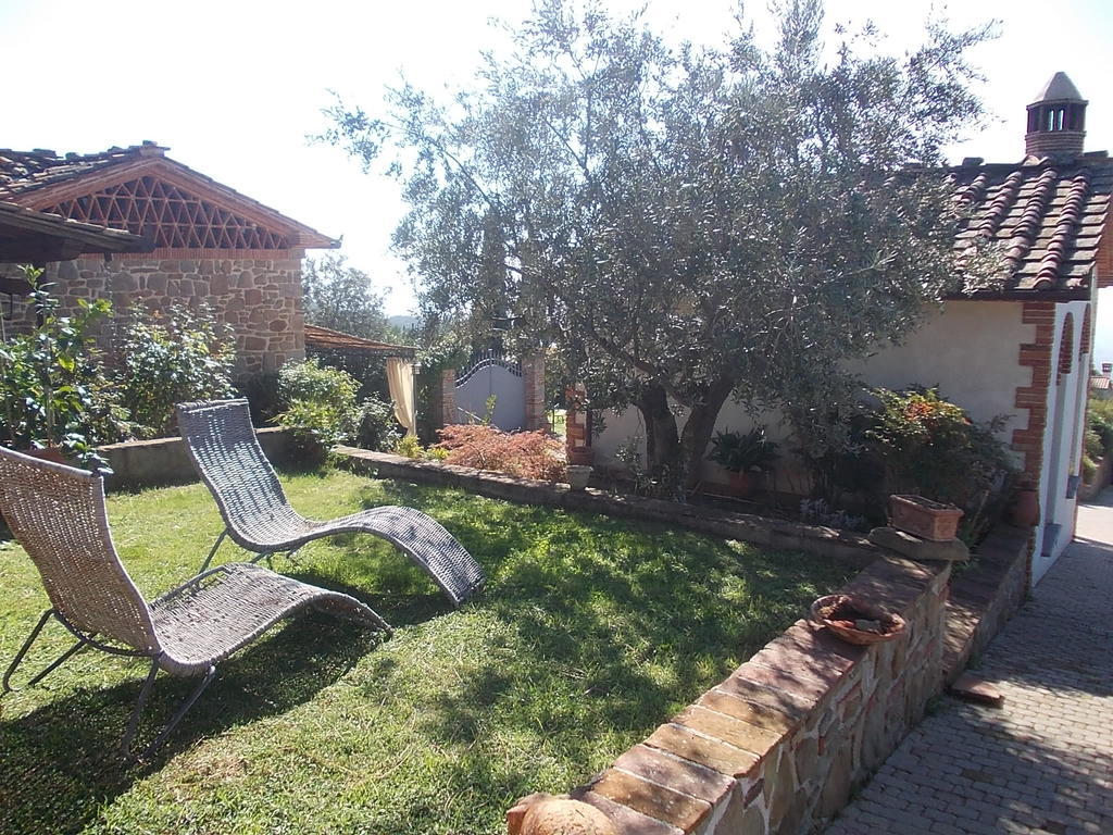 Casa Vacanze La Porta วินชี ภายนอก รูปภาพ