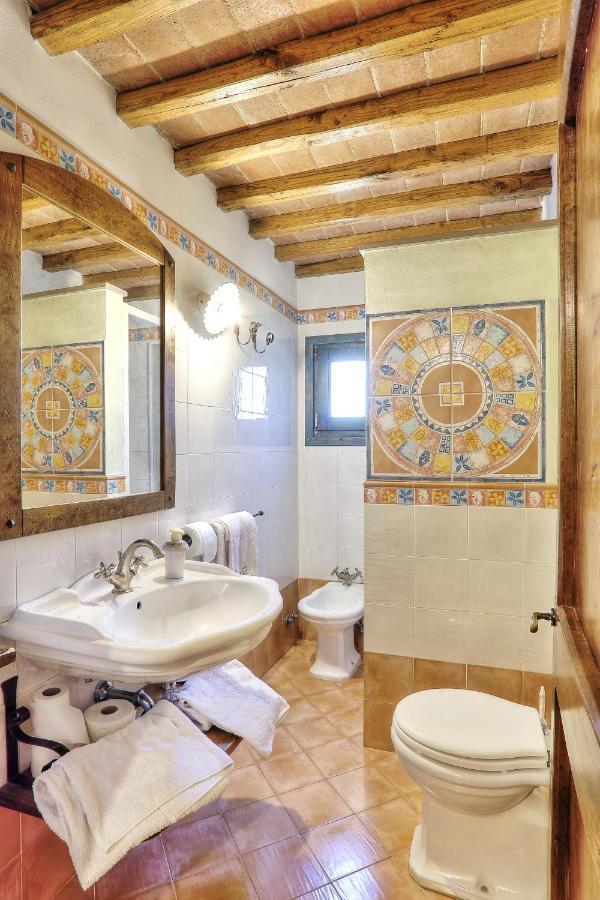 Casa Vacanze La Porta วินชี ภายนอก รูปภาพ