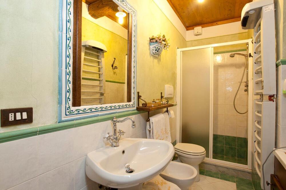 Casa Vacanze La Porta วินชี ภายนอก รูปภาพ